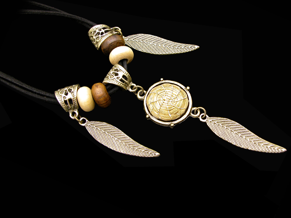 Golden Grass necklace with synthetic leather, wood and leaves