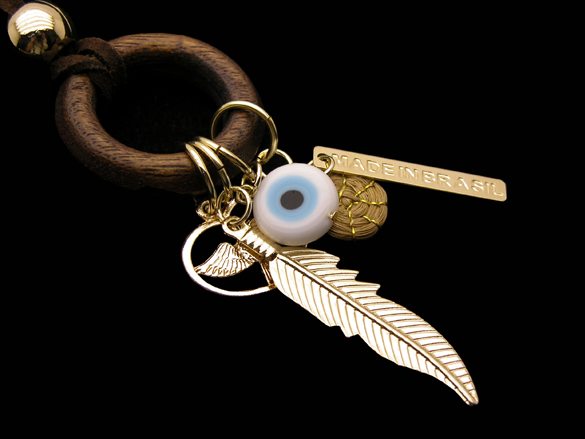 Wood collar and Golden Grass